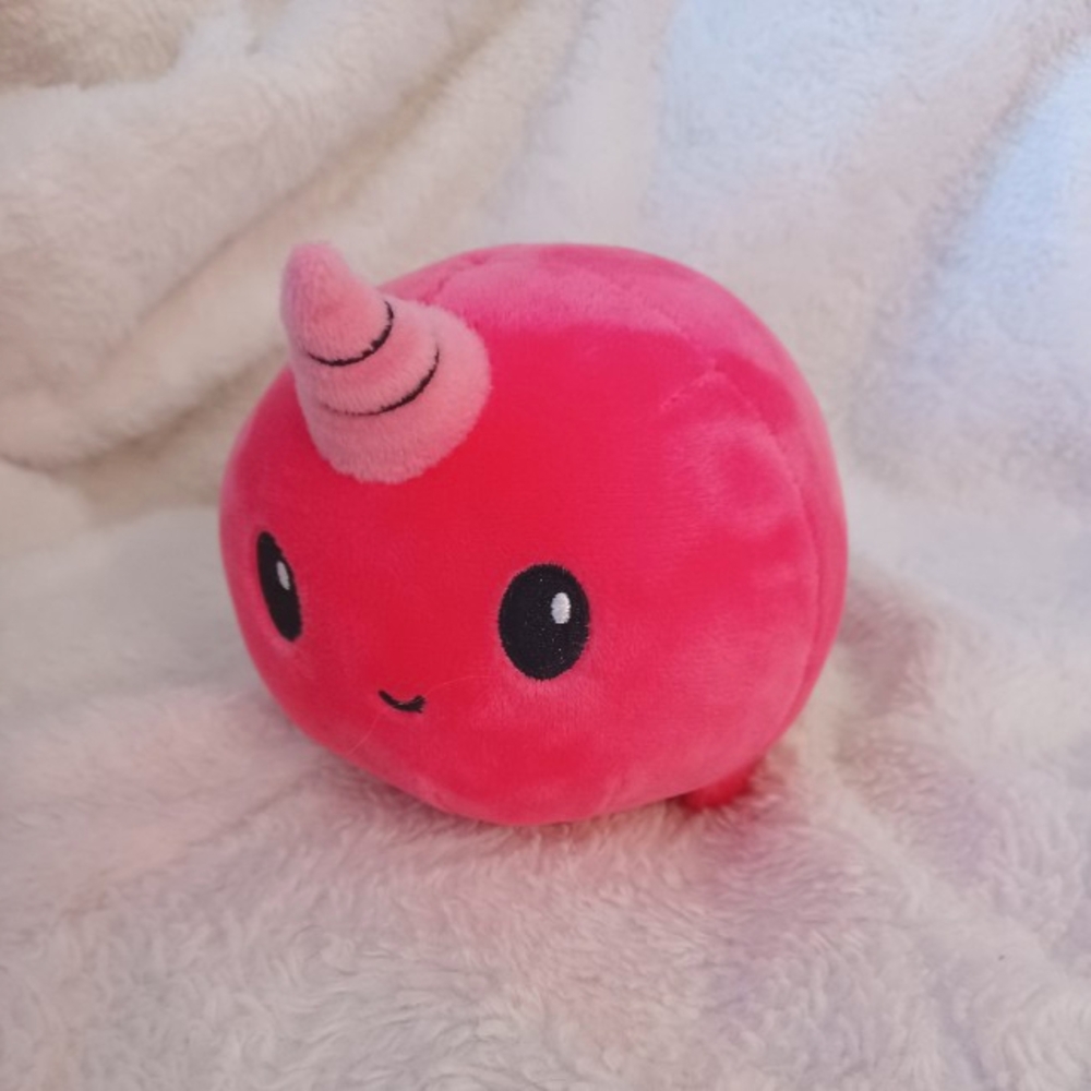 Cute Hot Pink Narwhal Plushie TeeTurtle NWOT